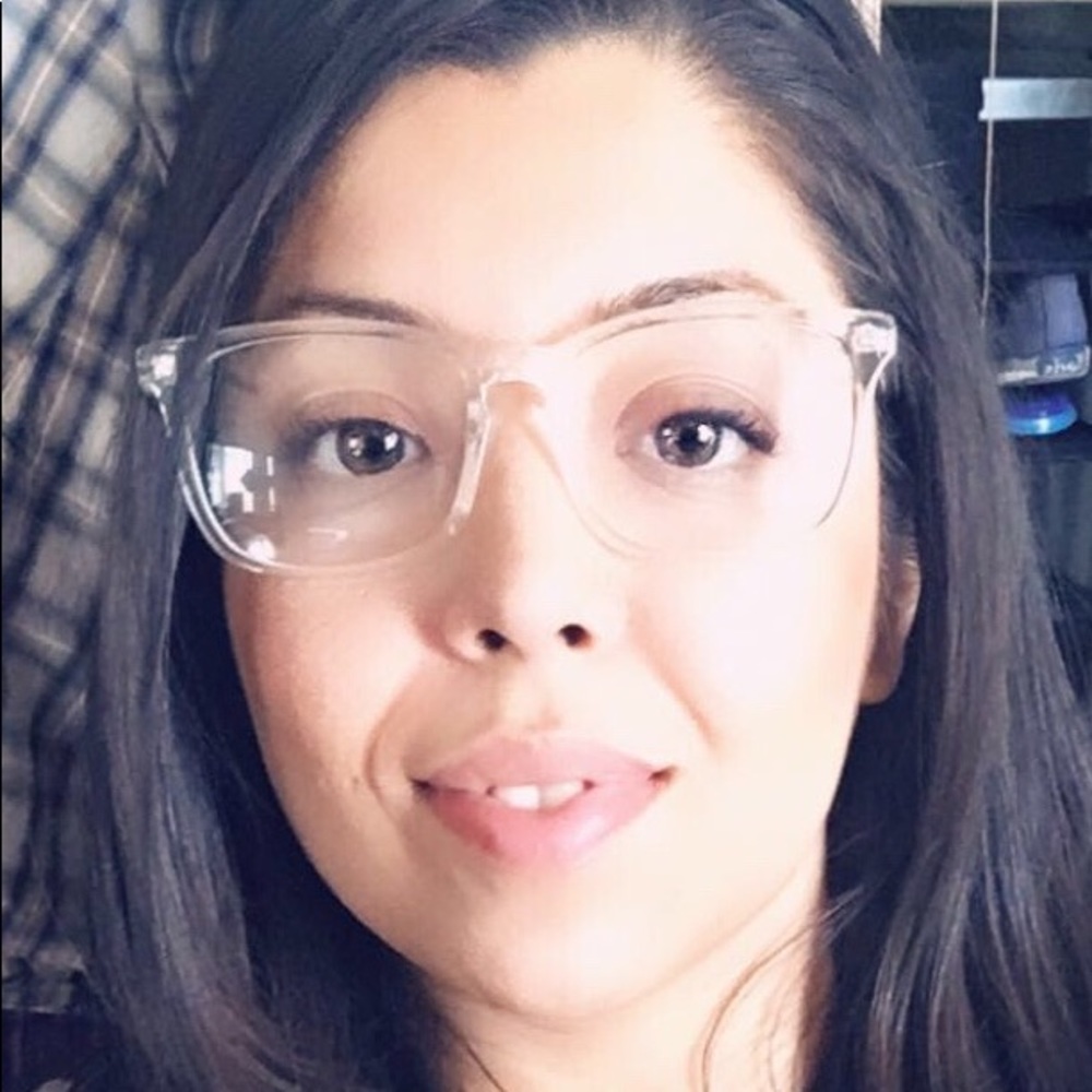 Poshmark seller Lulu